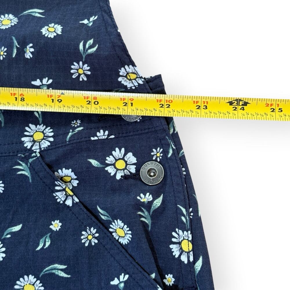 Duluth Trading Overalls Womens XXL Blue Daisy Heirloom Garden Floral Shortalls - Picture 10 of 12